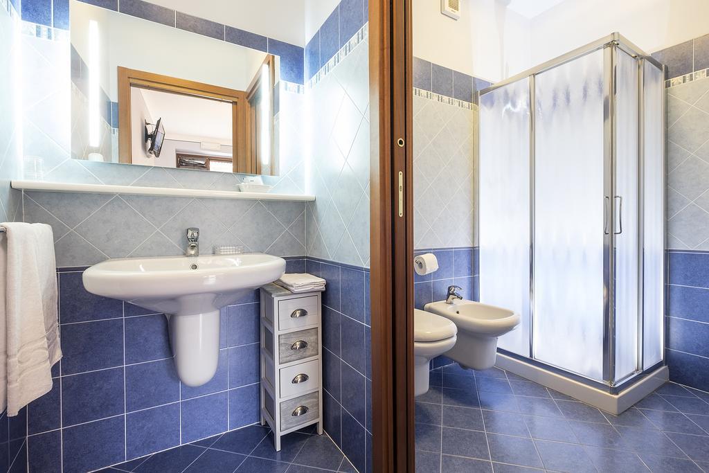 Costa Catterina B&B Castagnito ภายนอก รูปภาพ